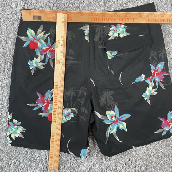 O’Neill Cruzers All Purpose Board Shorts Men’s 36 Floral Black Above Knee NWT’s - Picture 7 of 8